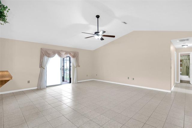 19 BARRINGTON DRIVE, Palm Coast, FL 32137