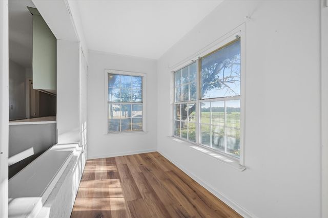 8453 FM-271, Gober, TX 75443