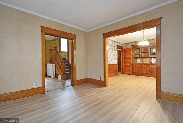 1195 Edgerton Street, Saint Paul, MN 55130