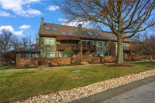 2814 Leona Lane, Robinson Twp, PA 15108