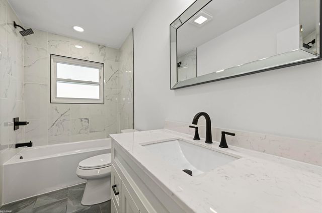 46730 Romeo Plank Road, Macomb Twp, MI 48044