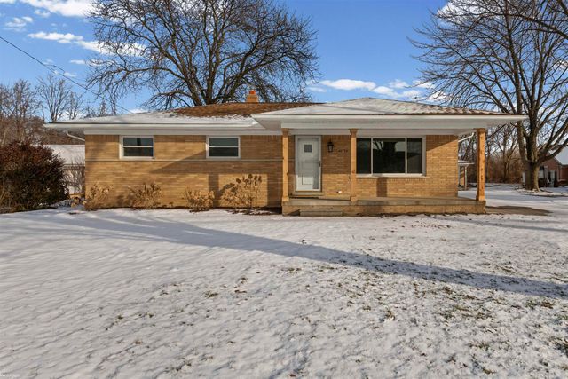 46730 Romeo Plank Road, Macomb Twp, MI 48044