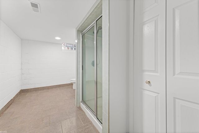 46730 Romeo Plank Road, Macomb Twp, MI 48044