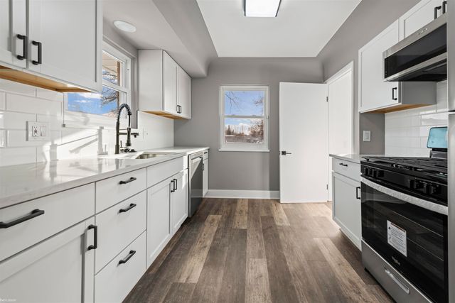 46730 Romeo Plank Road, Macomb Twp, MI 48044