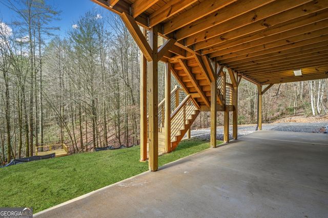 641 Bryant Farm Lane, Ellijay, GA 30540
