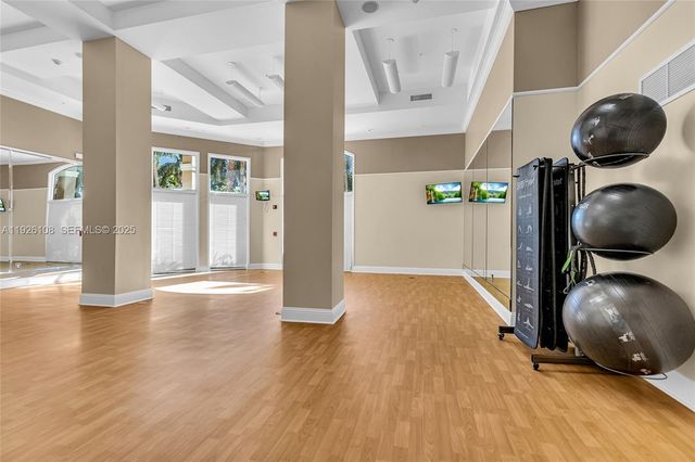 17150 N Bay Rd 2301, Sunny Isles Beach, FL 33160