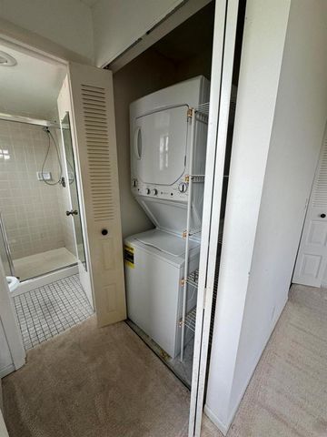 10304 Sunrise Lakes Blvd 312, Sunrise, FL 33322