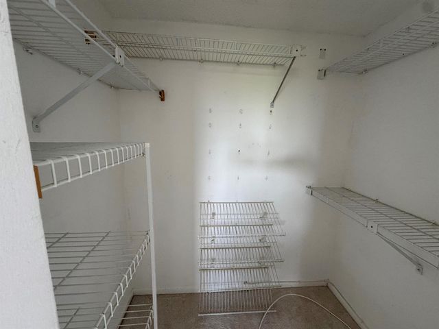 10304 Sunrise Lakes Blvd 312, Sunrise, FL 33322
