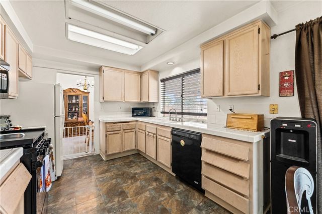 36530 Copper Lane, Palmdale, CA 93550