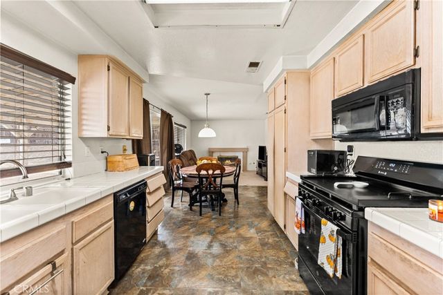 36530 Copper Lane, Palmdale, CA 93550