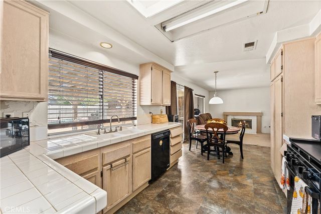 36530 Copper Lane, Palmdale, CA 93550