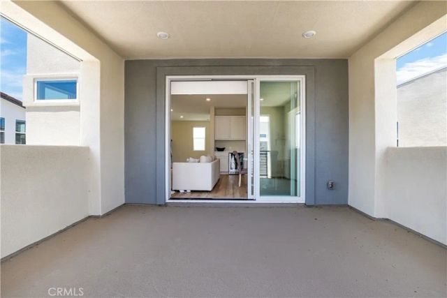 27512 Golden Currant Place, Valencia, CA 91381