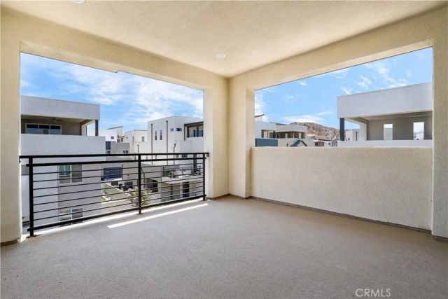 27512 Golden Currant Place, Valencia, CA 91381