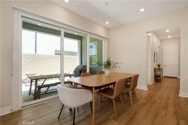 27512 Golden Currant Place, Valencia, CA 91381