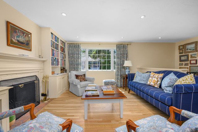 190 Heritage Ln, Chatham, MA 02633