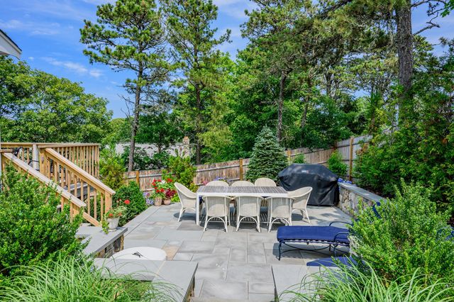 190 Heritage Ln, Chatham, MA 02633