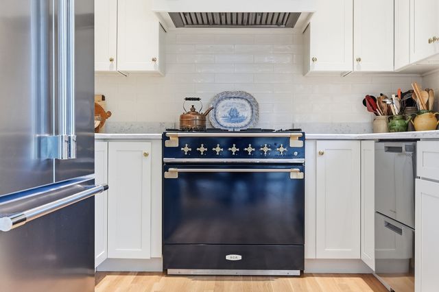 190 Heritage Ln, Chatham, MA 02633