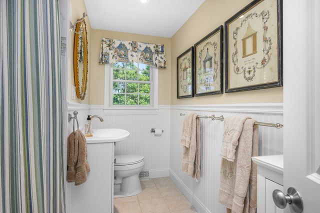 190 Heritage Ln, Chatham, MA 02633