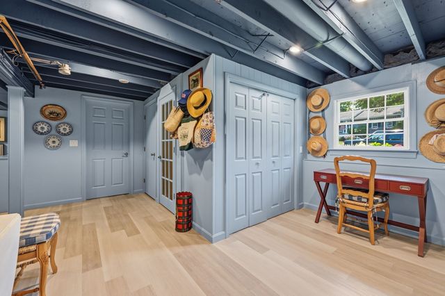 190 Heritage Ln, Chatham, MA 02633