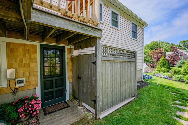 190 Heritage Ln, Chatham, MA 02633