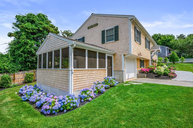 190 Heritage Ln, Chatham, MA 02633