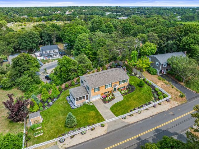 190 Heritage Ln, Chatham, MA 02633