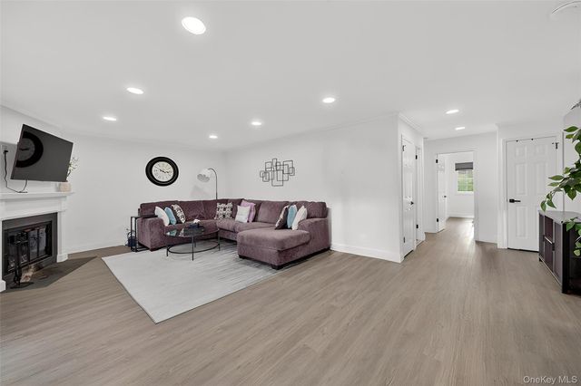 201 Tamarack Lane, Brewster, NY 10509