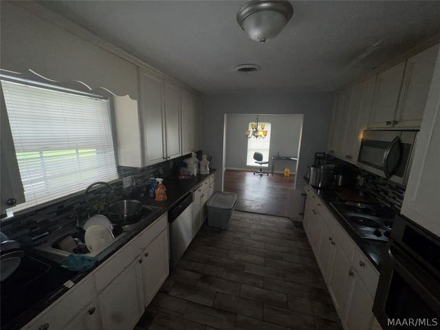 2624 BURKELAUN Drive, Montgomery, AL 36111