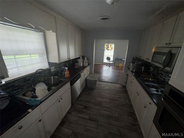 2624 BURKELAUN Drive, Montgomery, AL 36111