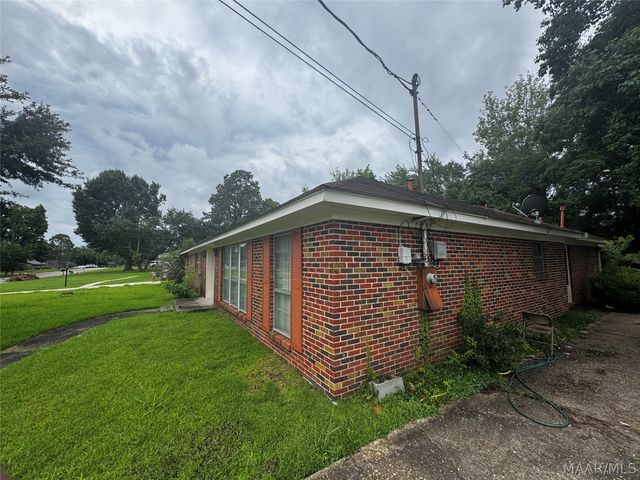 2624 BURKELAUN Drive, Montgomery, AL 36111