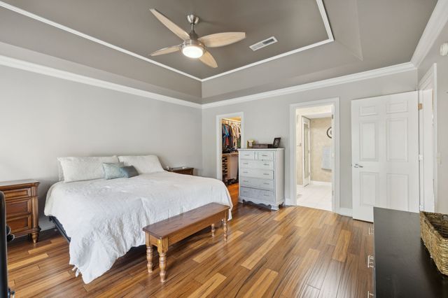 2133 Lakeshore Dr, Old Hickory, TN 37138