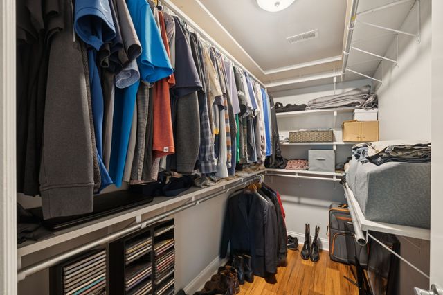 2133 Lakeshore Dr, Old Hickory, TN 37138