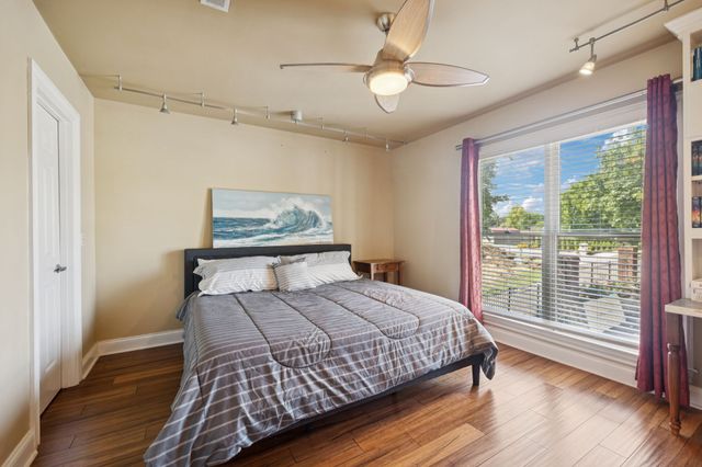 2133 Lakeshore Dr, Old Hickory, TN 37138