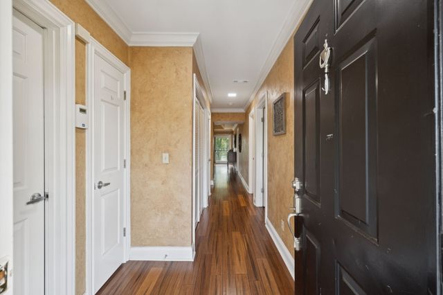 2133 Lakeshore Dr, Old Hickory, TN 37138