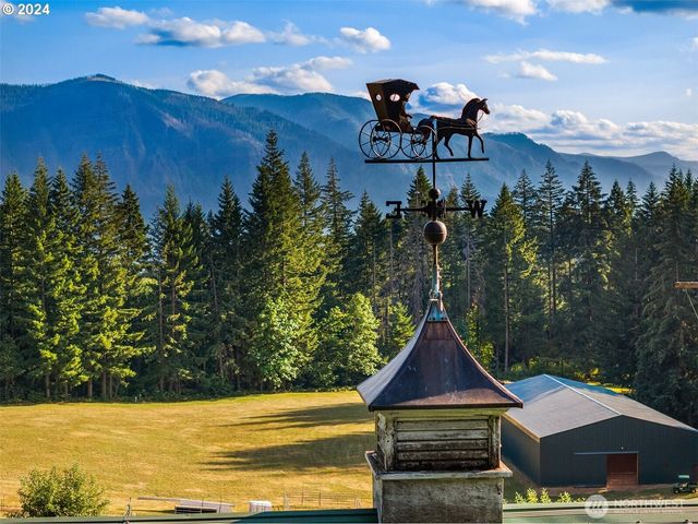 162 Bylin Road, Stevenson, WA 98648