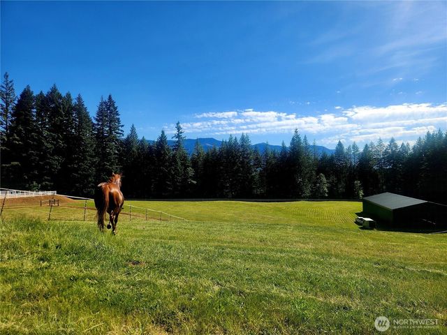 162 Bylin Road, Stevenson, WA 98648