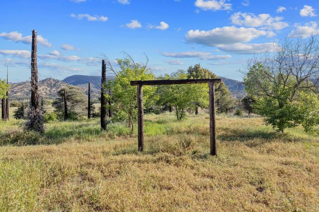 29478 Fallen Oak Road, Tollhouse, CA 93667