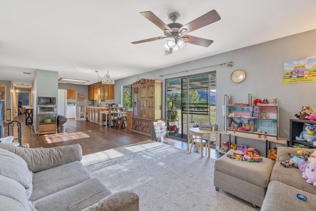 29478 Fallen Oak Road, Tollhouse, CA 93667