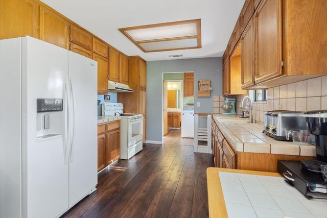 29478 Fallen Oak Road, Tollhouse, CA 93667