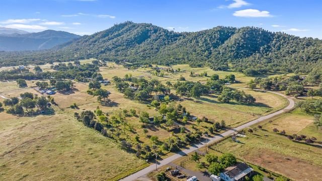 29478 Fallen Oak Road, Tollhouse, CA 93667