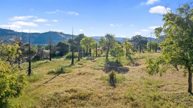 29478 Fallen Oak Road, Tollhouse, CA 93667