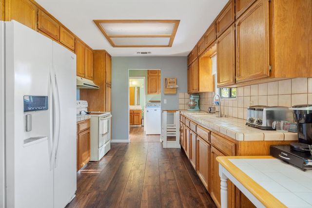 29478 Fallen Oak Road, Tollhouse, CA 93667
