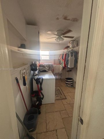 4220 NE 27th Avenue, Lighthouse Point, FL 33064