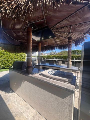4220 NE 27th Avenue, Lighthouse Point, FL 33064