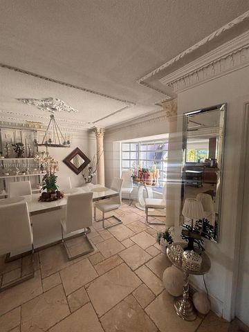 4220 NE 27th Avenue, Lighthouse Point, FL 33064