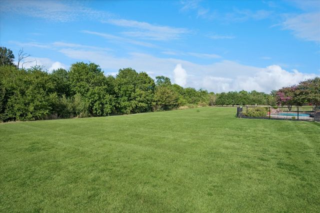 1920 Northfork Lane, Lucas, TX 75002