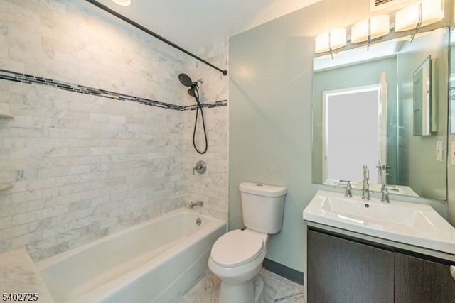 240 Main St 313, Little Falls Twp., NJ 07424