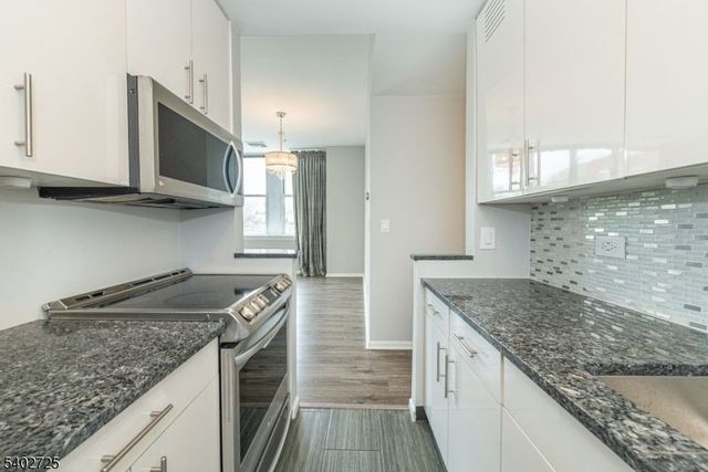 240 Main St 313, Little Falls Twp., NJ 07424