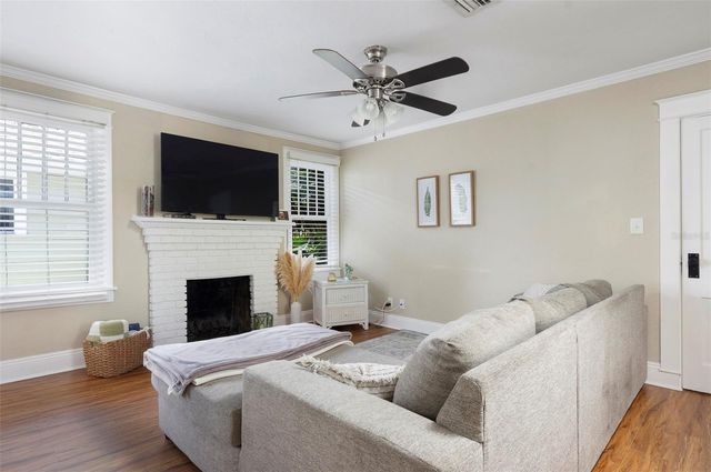 540 11TH AVENUE N, St Petersburg, FL 33701