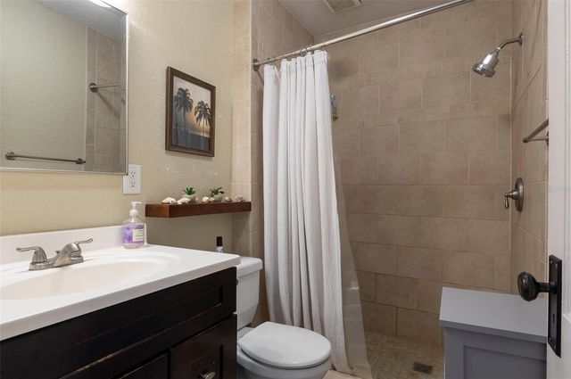 540 11TH AVENUE N, St Petersburg, FL 33701